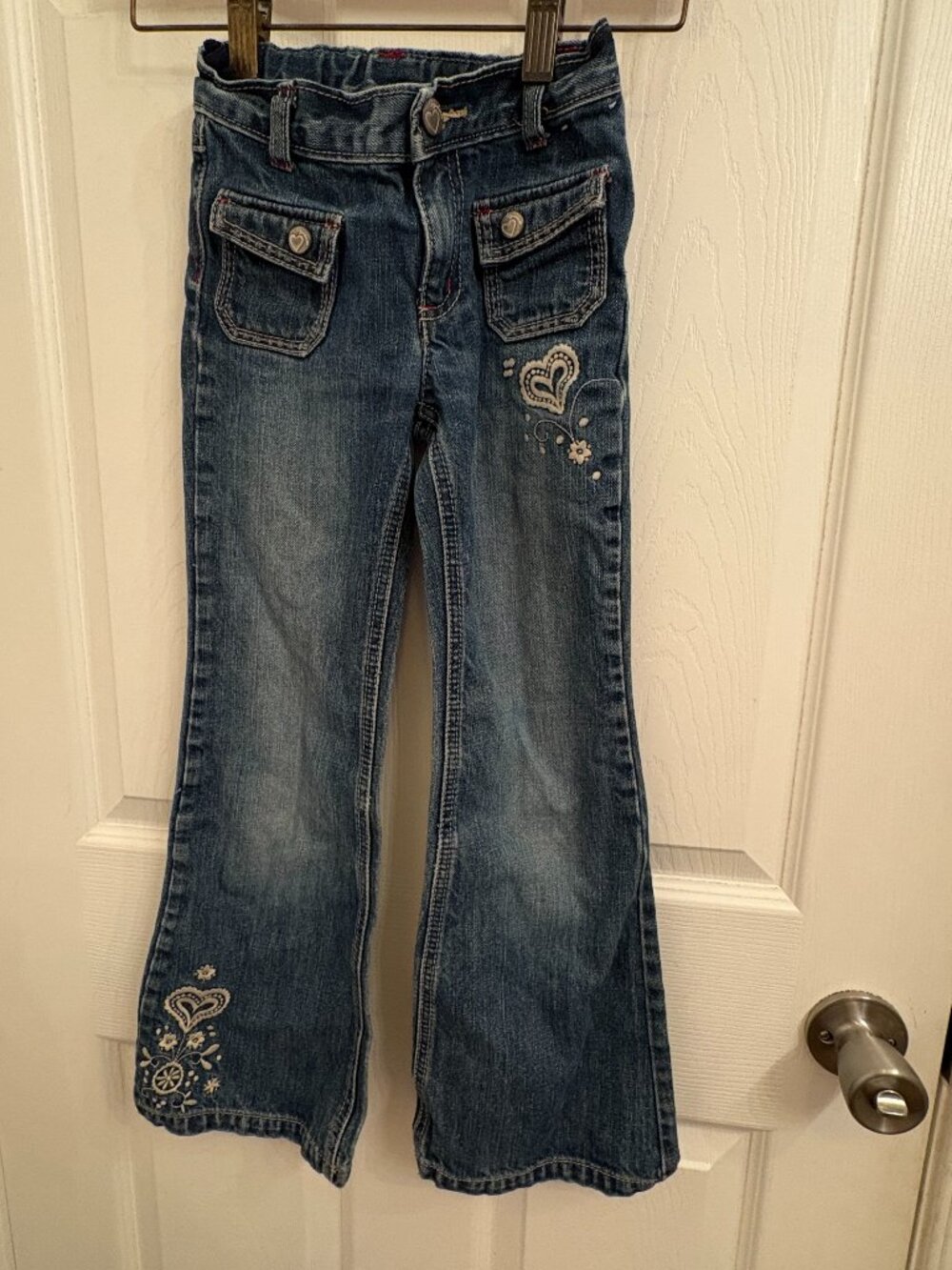Gymboree Alpine Sweetie Flare Jeans Embroidered Hearts size 7 Slim